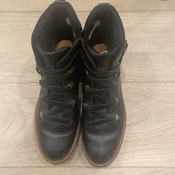 Timberland women’s black zip up boots 9 - Picture 1 of 7